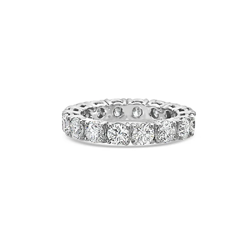 Diamond Eternity Band in 18K Gold, 4.60 mm wide