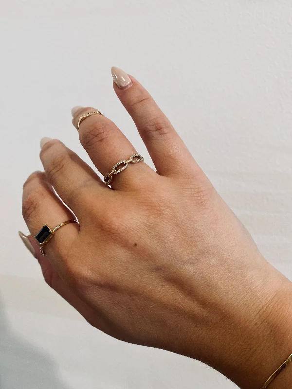 CHAIN BABE RING